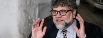 Privado: [ID: E6Ie_D4AuQs] Youtube Automatic